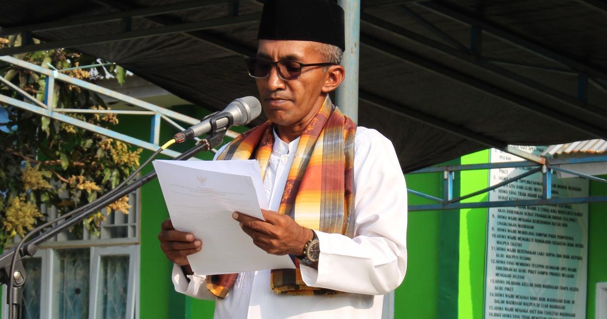Upacara Hardiknas 2026 di Morotai Timur: Pesan Menteri Tekankan “Pendidikan Bermutu untuk Semua”