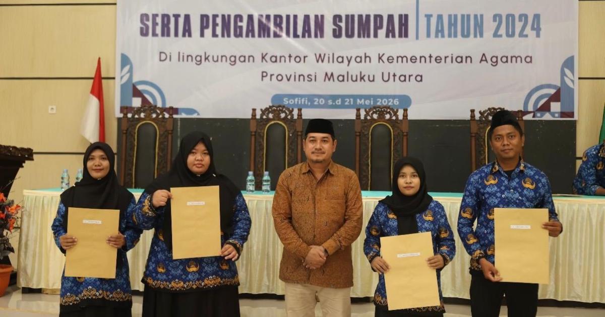 Empat ASN Baru Resmi Mengabdi di Morotai, Kakankemenag: Jangan Hanya Bangga dengan Status PNS