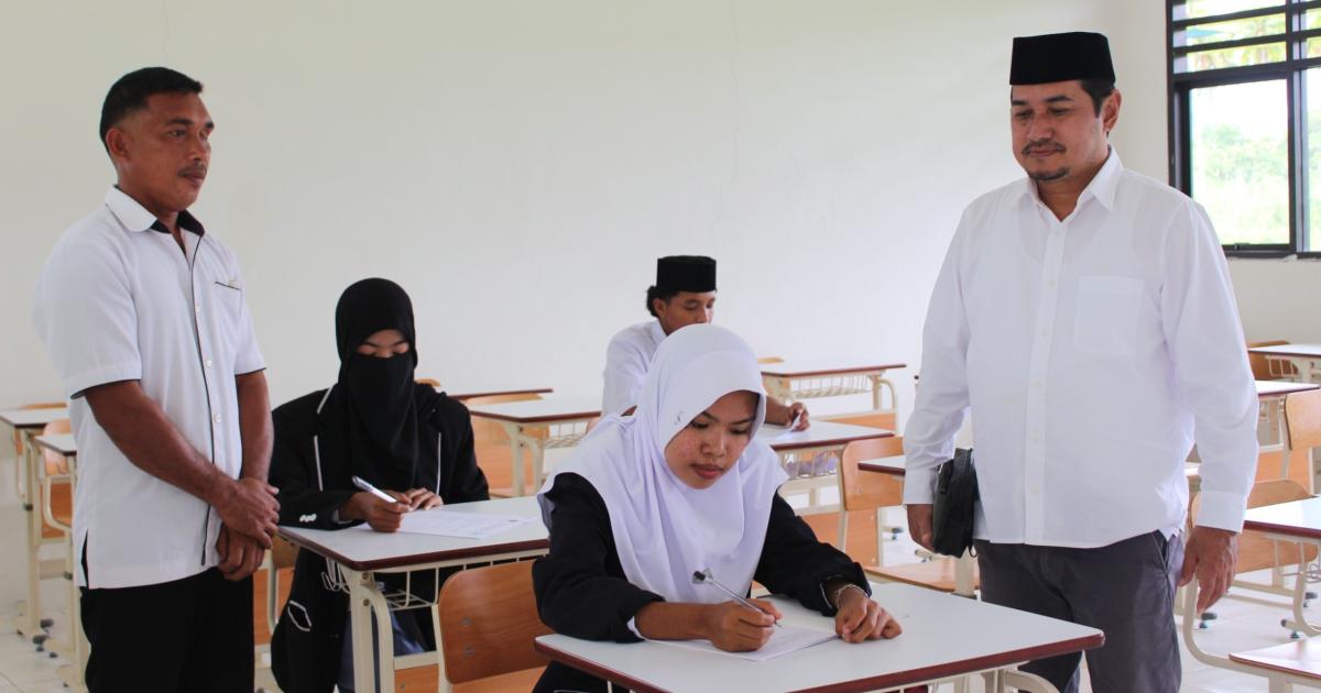 Kunjungi Pesantren Perbatasan di Usbar, Kakankemenag Morotai Tekankan Pencegahan Kekerasan dan Penguatan Pendidikan di Daerah 3T