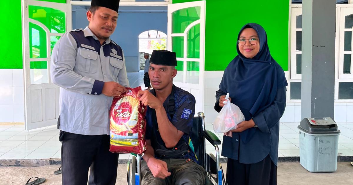 Kemenag Morotai Tebar Kepedulian, 125 Anak Yatim dan Penyandang Disabilitas Terima Santunan UPZ